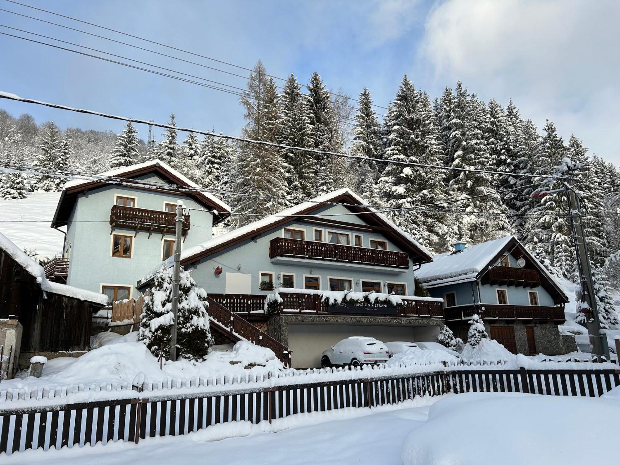 Domcek V Strani Villa Myto pod Dumbierom Exterior photo